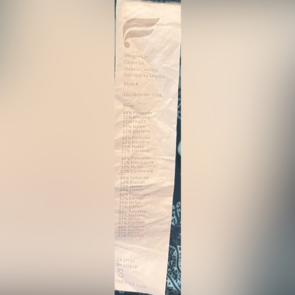 Fabletics activewear 2 two piece outfit women Sz small sports bra leggings - Picture 11 of 11